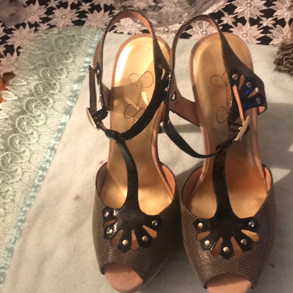 Jessica Simpson heels